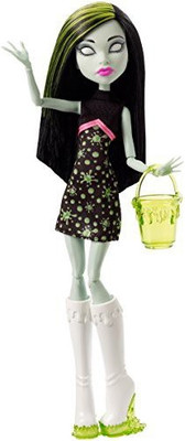 

Monster High Ghoul Fair Scarah Screams(Multicolor)