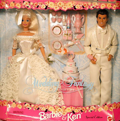 

Mattel Barbie and Ken Wedding Fantasy Gift Set Special Edition Bride and Groom(Multicolor)