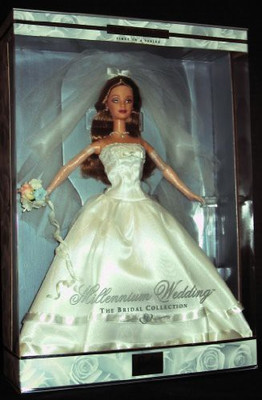 

Barbie 1999 Millennium Wedding (Blonde)(Beige)
