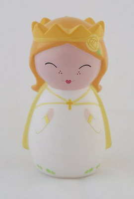 

Shining Light Dolls Our Lady Of Knock Of Ireland Collectible Vinyl(Multicolor)