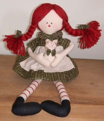 

Delton Primitive Country Raggedy Ann Rag With Catgreen17"(Multicolor)