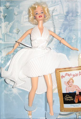

Barbie 1997 Barbie Collectibles as Marilyn - The Seven Year Itch(Multicolor)