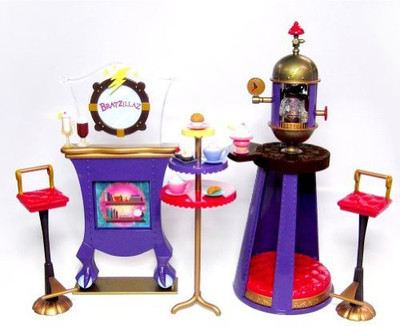 

Bratzillaz Cafe Zap Playset(Multicolor)