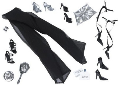 

Barbie Back to Basic Evening Accessory Pack(Multicolor)