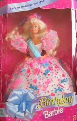 

Barbie Birthday She'S The Prettiest Present Of All (1994)(Multicolor)