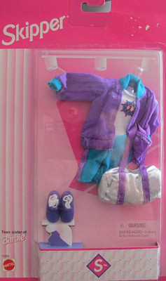 

Barbie Activewear For 27 - 13 cm Doll(Multicolor)