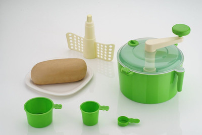 

iConnect World Plastic Vertical Dough Maker