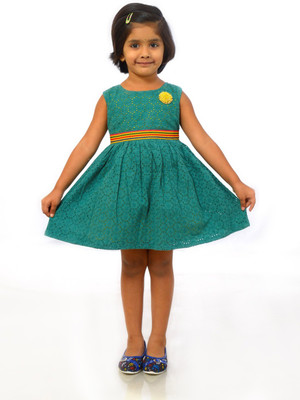 

JustRoses Midi/Knee Length Casual Dress(Light Green, Sleeveless)