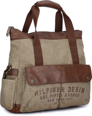 

Tommy Hilfiger Zak Travel Duffel Bag