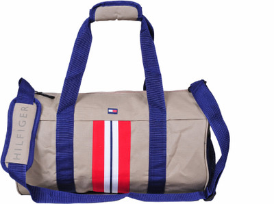 

Tommy Hilfiger 16 inch/41 cm Panama Gym Bag(Beige)