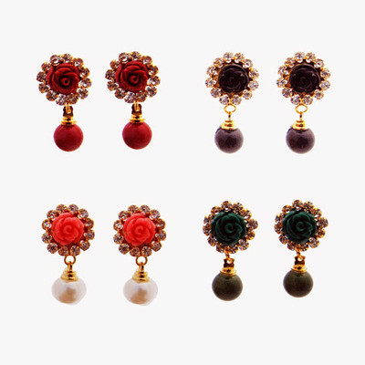 

Nisa Pearls Pearl Alloy Earring Set
