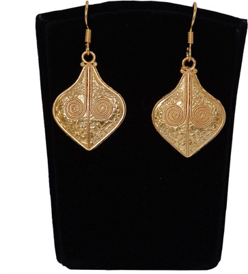 

Silvery MGE-011-MN Metal Dangle Earring