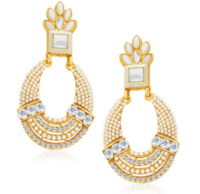 

Sukkhi Pretty Alloy Chandbali Earring