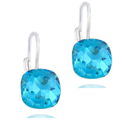 

Aaishwarya Dazzle In Crystal Alloy Stud Earring