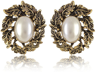 86% OFF on Shining Diva Victorian look Alloy Stud Earring 86% OFF on Shining Diva Victorian look Alloy Stud Earring