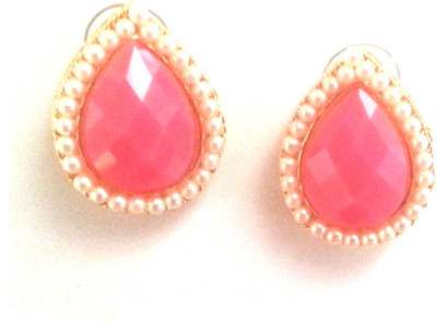 

Kshitij Jewels Color Bast Alloy Stud Earring