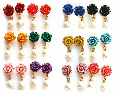 78% OFF on Nisa Pearls Ceramic Earring Set 78% OFF on Nisa Pearls Ceramic Earring Set