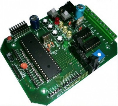 

Thinnk Ware AVR DEVELOPMENT BOARD Educational Electronic Hobby Kit