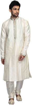 68% OFF on Fashion Curries Men Kurta and Pyjama Set 68% OFF on Fashion Curries Men Kurta and Pyjama Set