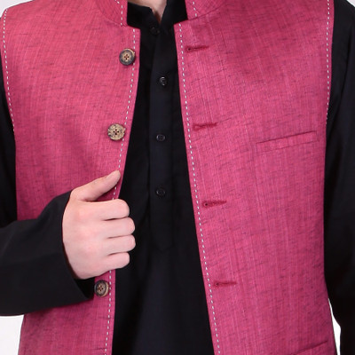 

TAG-7 Men Kurta, Waistcoat and Pyjama Set, Black