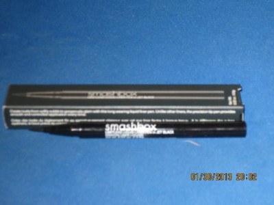 

Smashbox Limitless Liquid Liner Pen Jet Black 0.6 ml(Jet)