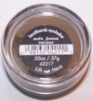 

Bare Escentuals Soft Focus Velour shadow Bare Minerals Color Shadow Bareminerals color /G New Sealed 0.6 g(mineral)