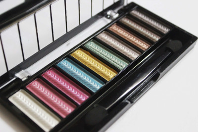 Qumeidie Shimmer Eye Shadow 11 g(Pearl 01)