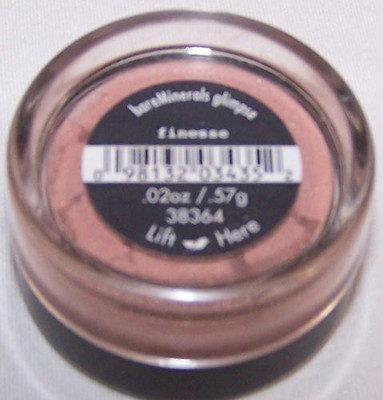 

Bare Escentuals Finesse Glimpse Minerals New 0.57 g(mineral)