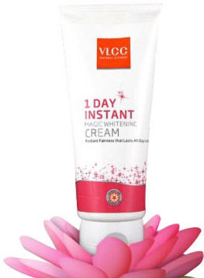 

VLCC 1 Day Instant Magic Whitening Scrub 270 ml