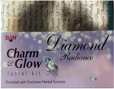 

Charm and Glow Diamond Radiance Facial Kit 55 g(Set of 4)