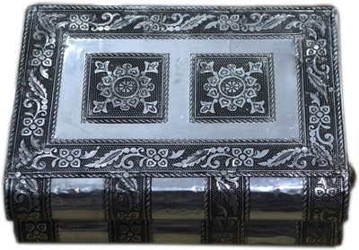 

Pc Art International Showpiece Gift Set