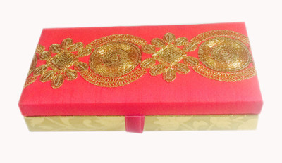 

Loops n knots Showpiece Gift Set