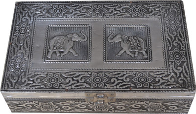 

Pc Art International Showpiece Gift Set