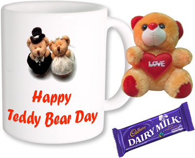 

PhotogiftsIndia Showpiece Gift Set