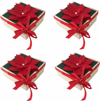 

Crack of Dawn Crafts Showpiece Gift Set