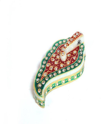 

Shreeng Showpiece Gift Set