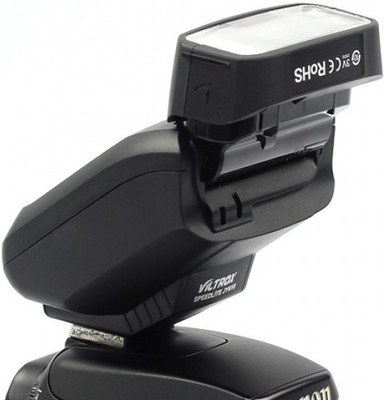 

Axcess Viltrox JY610 Mini LCD Speedlite for All DSLR Cameras Flash(Black)