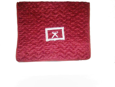 

Angel Quilts Designer Saree Cover Pc Quilt Mehroon ANGQUI46(Maroon)