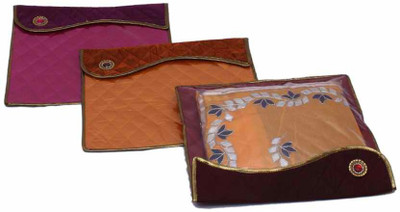 KUBER INDUSTRIES Designer Broach Saree Cover In Flap 3pcs MKU73031 Multicolor KUBER INDUSTRIES Garment Covers