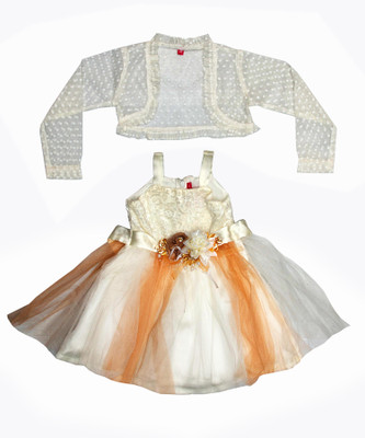 

Pokizo Flared Gown(White