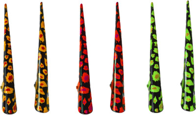 

Trendy Nuts Stylish Lady Back Pin(Multicolor)