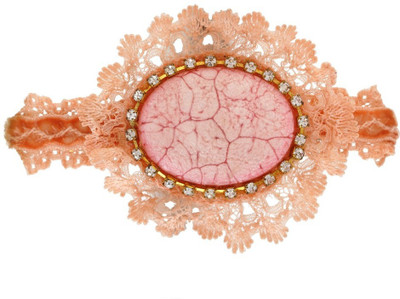 

Vama Fashions Indo Western Wedding Bridal Party Wear Hair Clip(Pink)