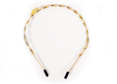 

Jewel Touch Lovely Ivory Flower Design Hair Band(Gold)
