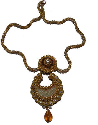 

Noorina Decorative Maang Teeka Pins Hair Accessory Set(Gold)
