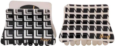 

Maayra Latest Fashion Hair Claw(Black)