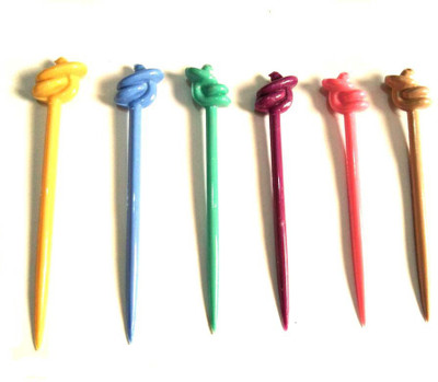 

OBEROI JAZZ Bun Stick(Multicolor)