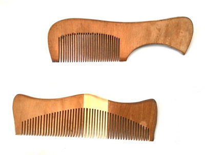 

Desi Karigar Hair Comb