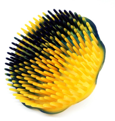 

Out Of Box Premium Quality Hair Comb