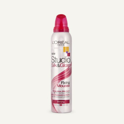 

L'Oreal Paris Studio Line Silk & Gloss 3 Fixing Mousse Mousse(200 ml)