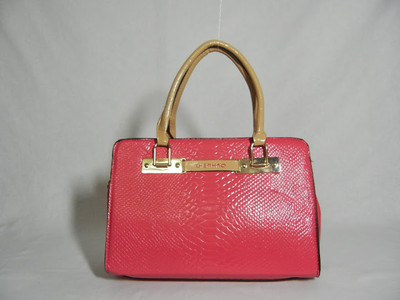 

Nell Messenger Bag(Pink)